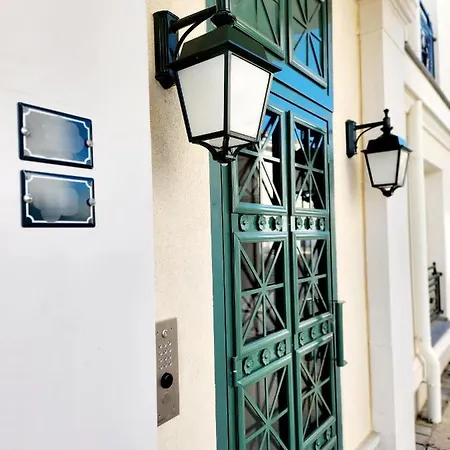 *new* Celeste 6 Pax 5 Min Daire *